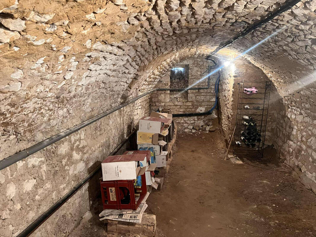 Maison à SAINT-MAURICE-LE-VIEIL