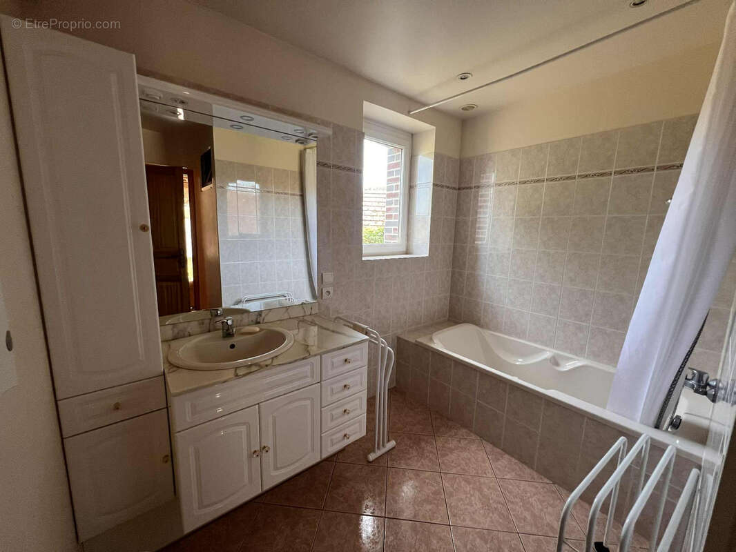 Maison à SAINT-MAURICE-LE-VIEIL