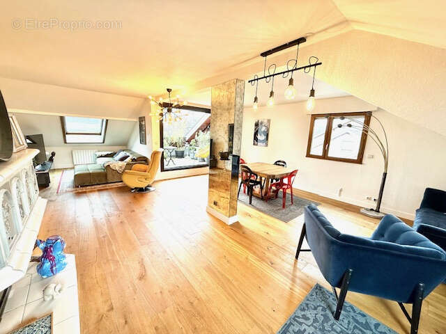 Appartement à DIVONNE-LES-BAINS