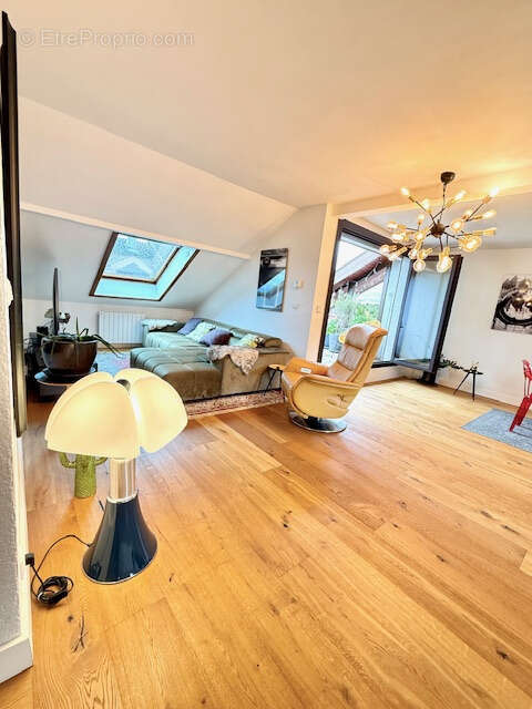 Appartement à DIVONNE-LES-BAINS