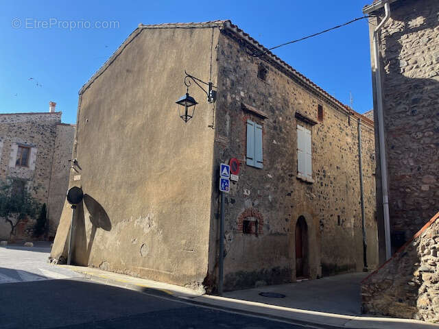 Maison à ESPIRA-DE-L'AGLY