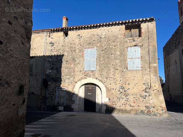 Maison à ESPIRA-DE-L'AGLY