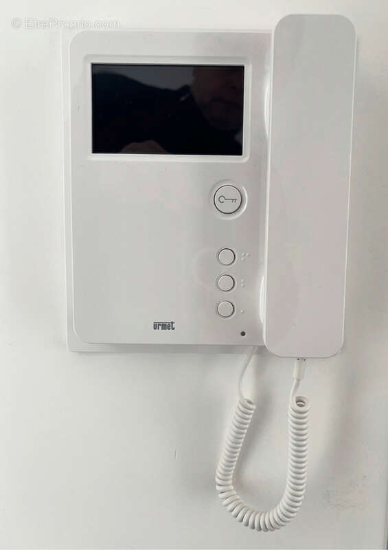 Appartement à SAINT-CYR-SUR-LOIRE