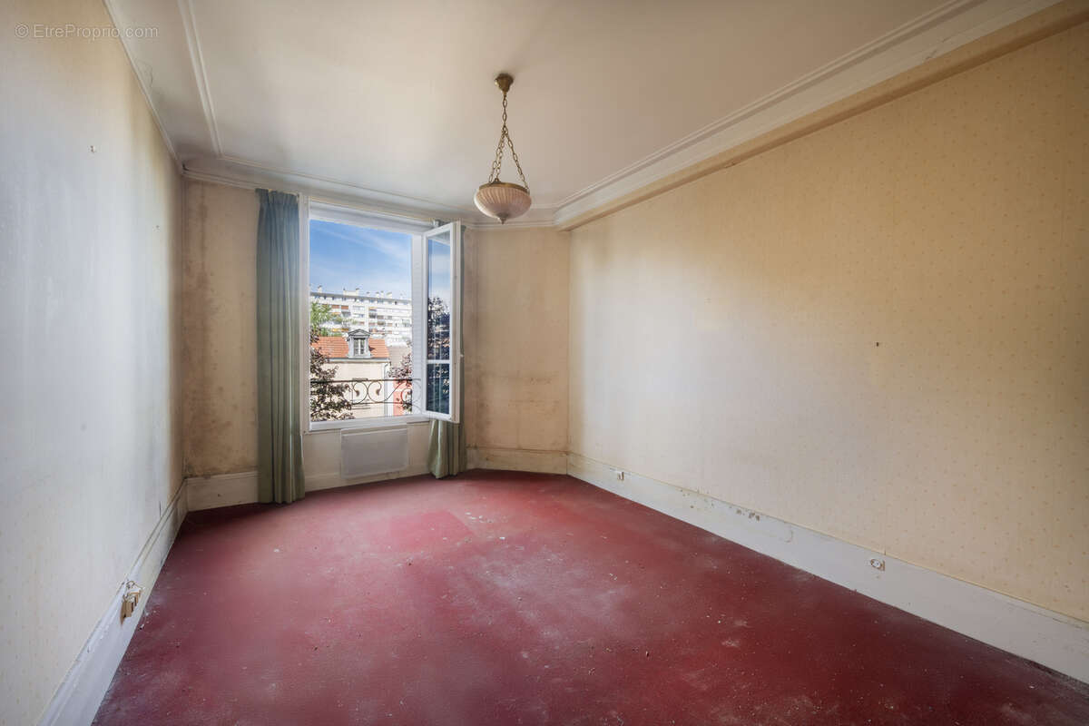 Appartement à MONTROUGE