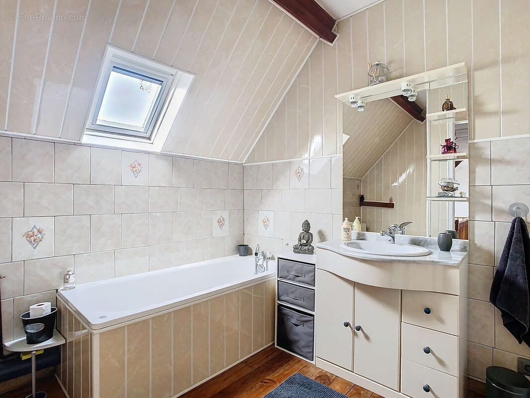 Maison à SAINT-MARCOUF