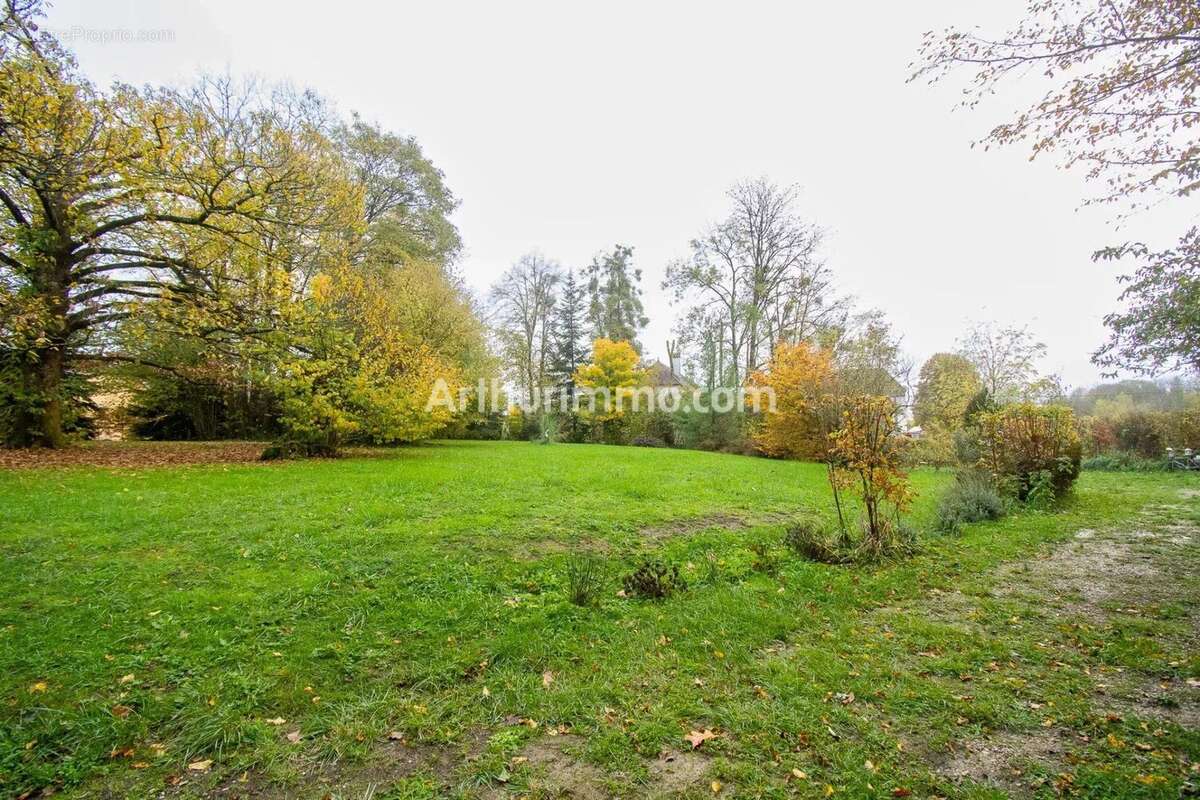 Maison à ARC-ET-SENANS