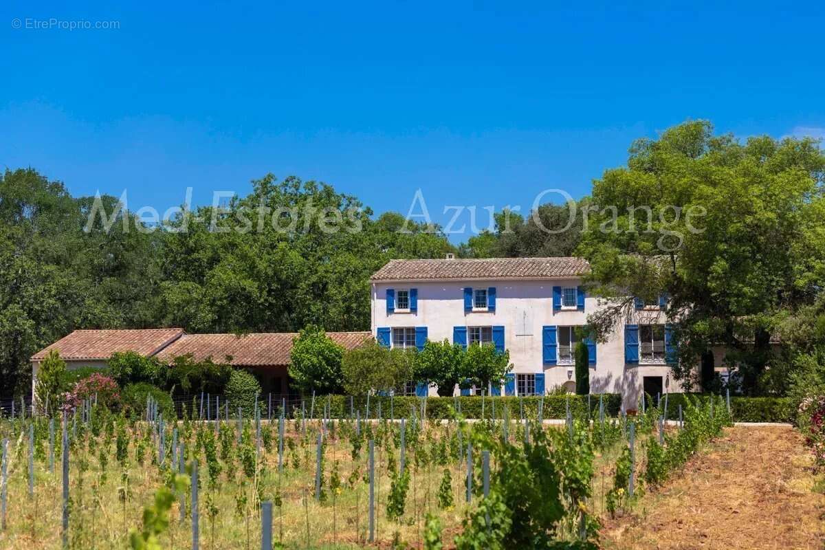 Maison à LE CANNET-DES-MAURES