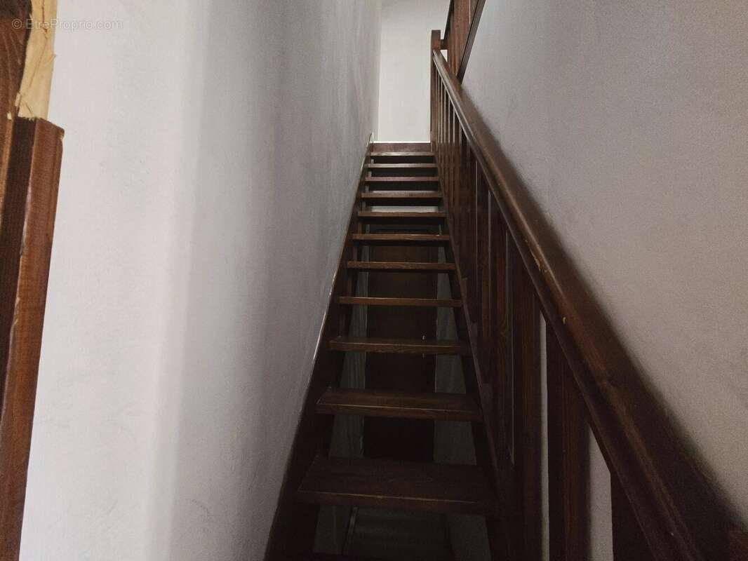 Appartement à ALLEMANS-DU-DROPT