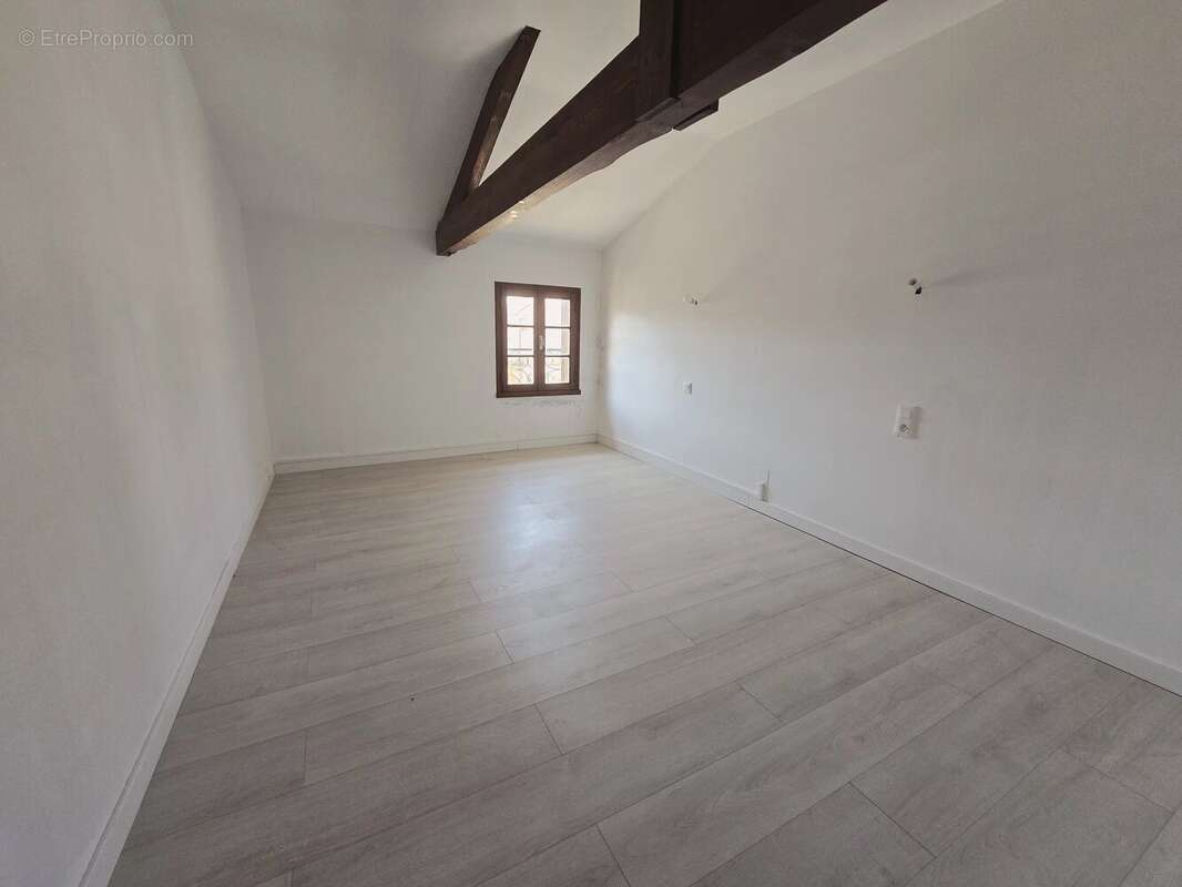 Appartement à ALLEMANS-DU-DROPT