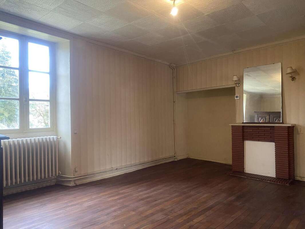 IMG5998 - Maison à SAINT-POMPONT