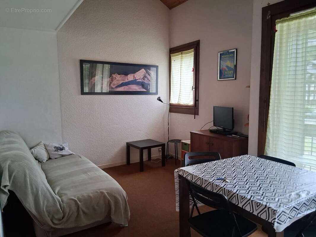 Appartement à LELEX