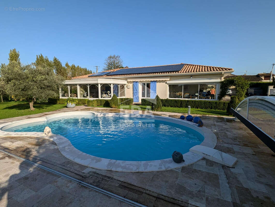 Maison à MONTPON-MENESTEROL