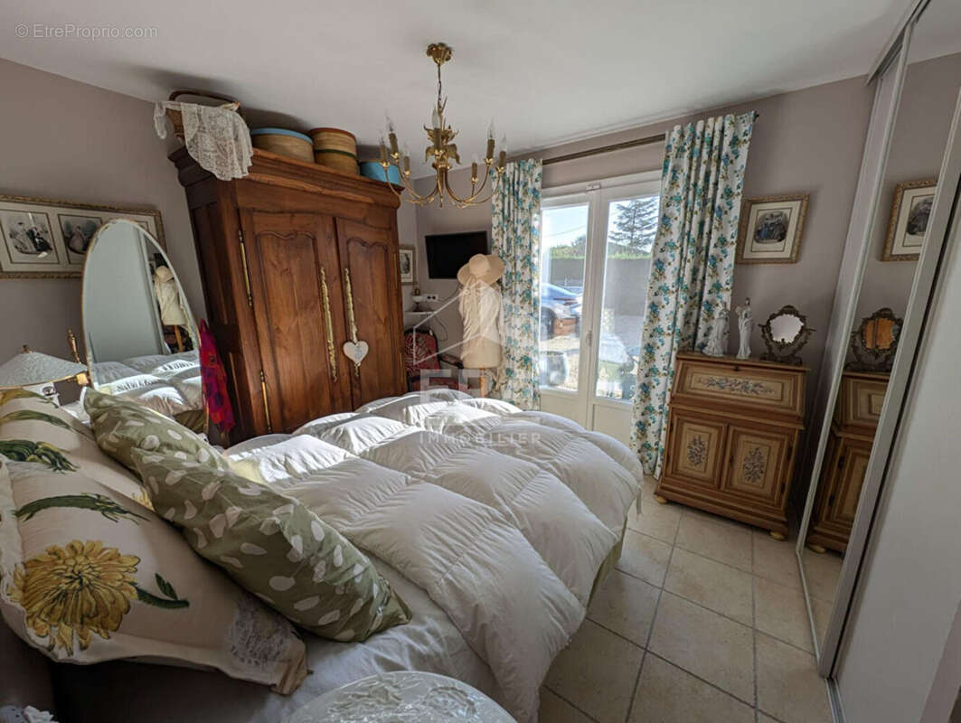 Maison à MONTPON-MENESTEROL