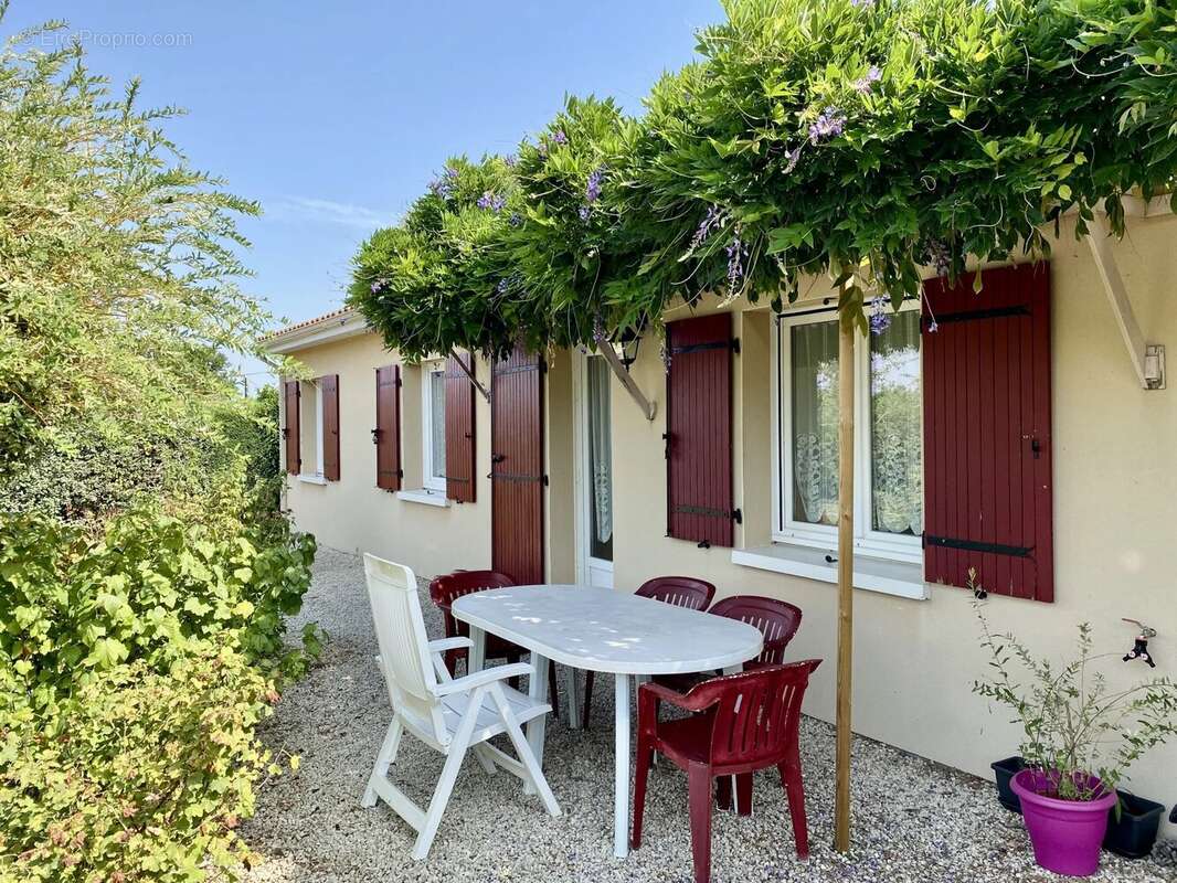 Maison à LATHUS-SAINT-REMY