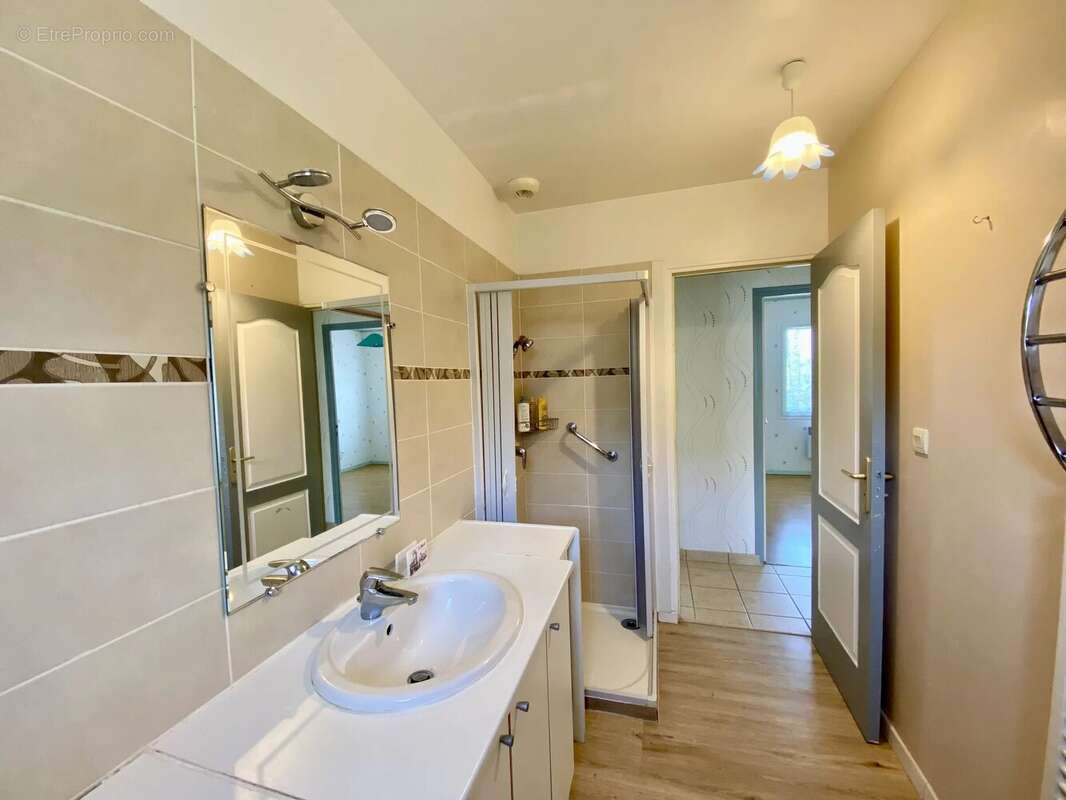 Maison à LATHUS-SAINT-REMY