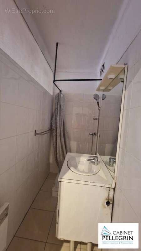 Appartement à MARSEILLE-1E