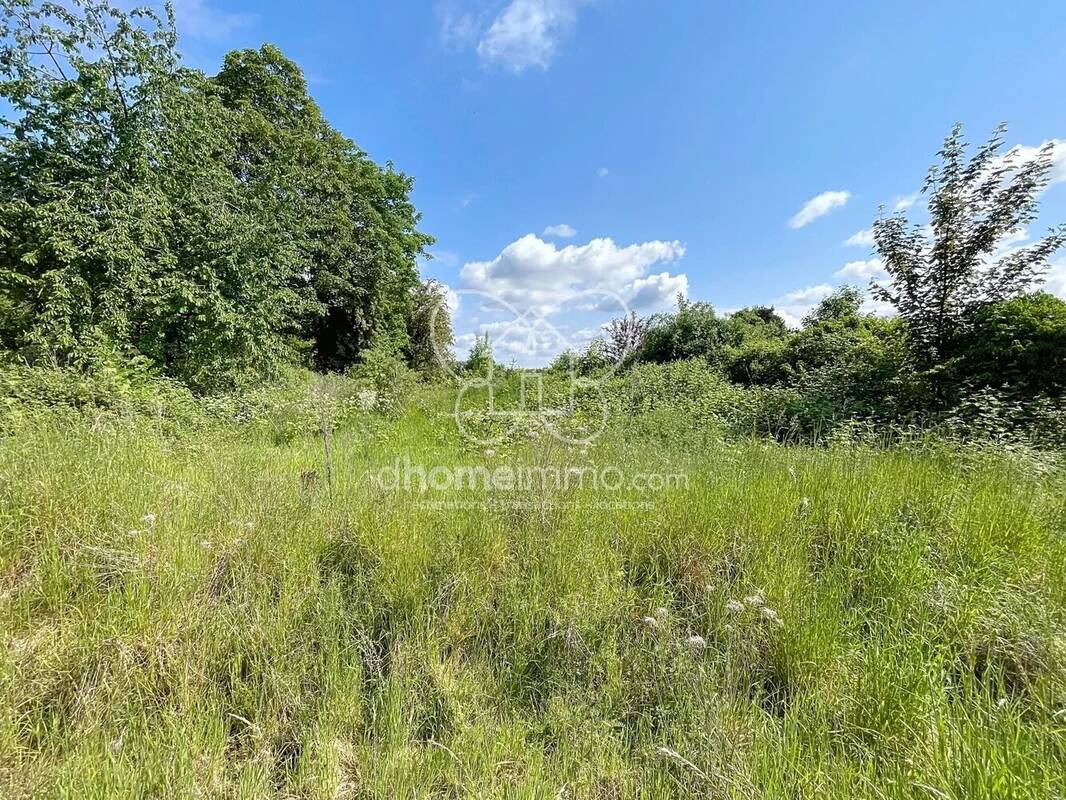 Terrain à RAIMBEAUCOURT