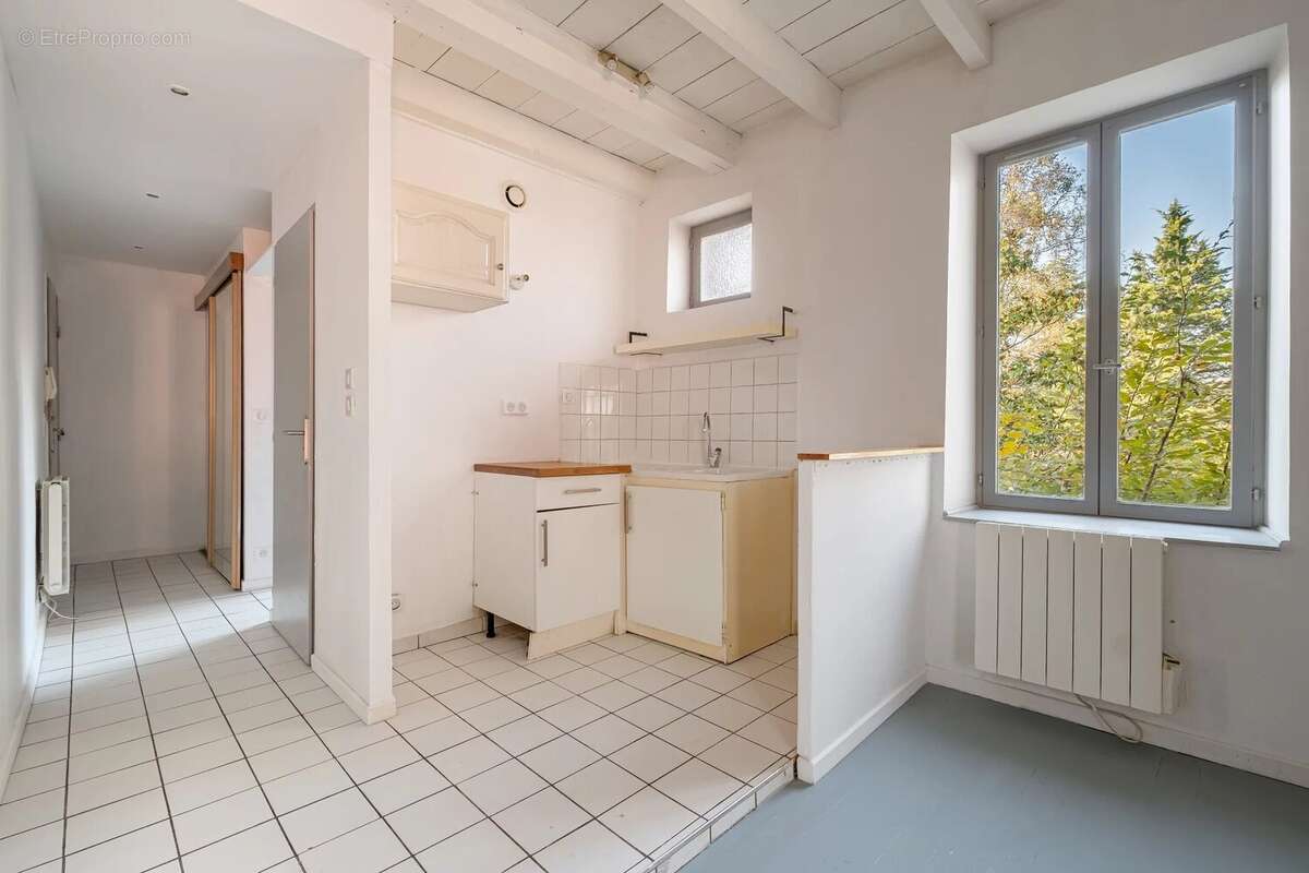 Appartement à CRAPONNE