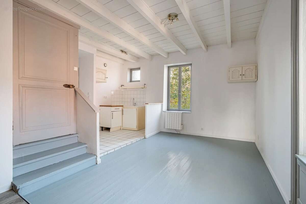 Appartement à CRAPONNE