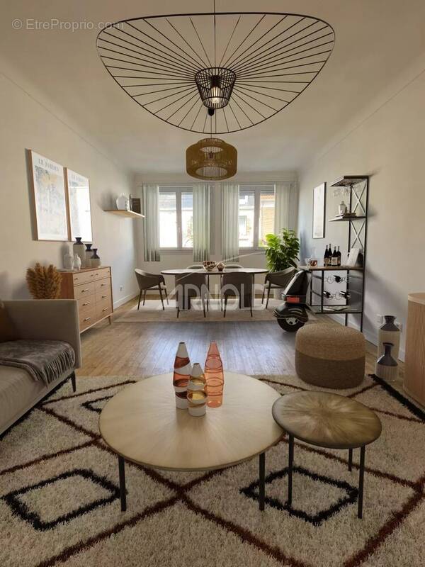 Appartement à NANTES