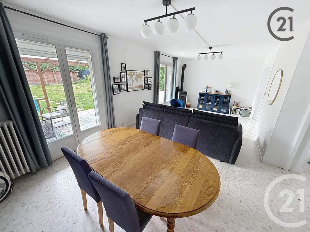 Maison à SAINT-GEORGES-SUR-BAULCHE