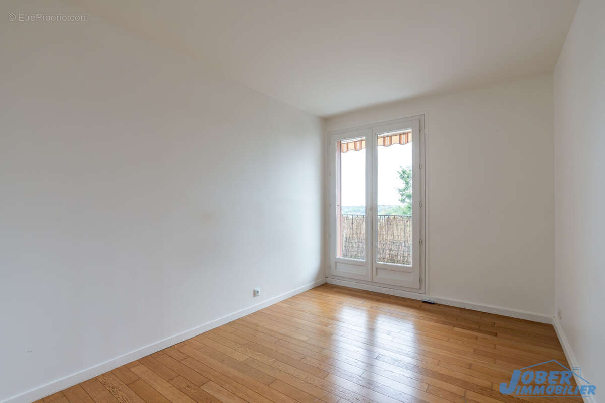 Appartement à NOGENT-SUR-MARNE