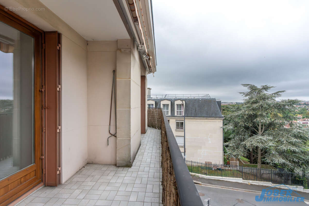 Appartement à NOGENT-SUR-MARNE