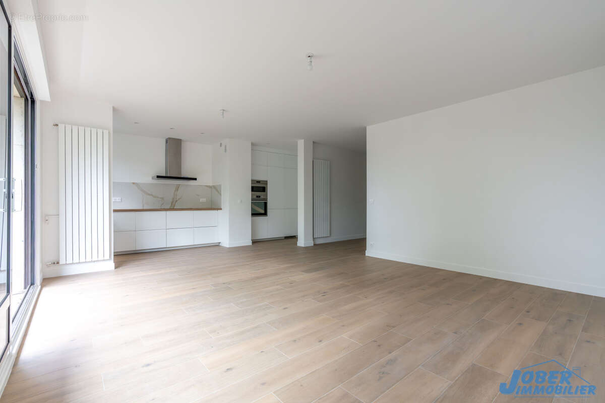 Appartement à NOGENT-SUR-MARNE