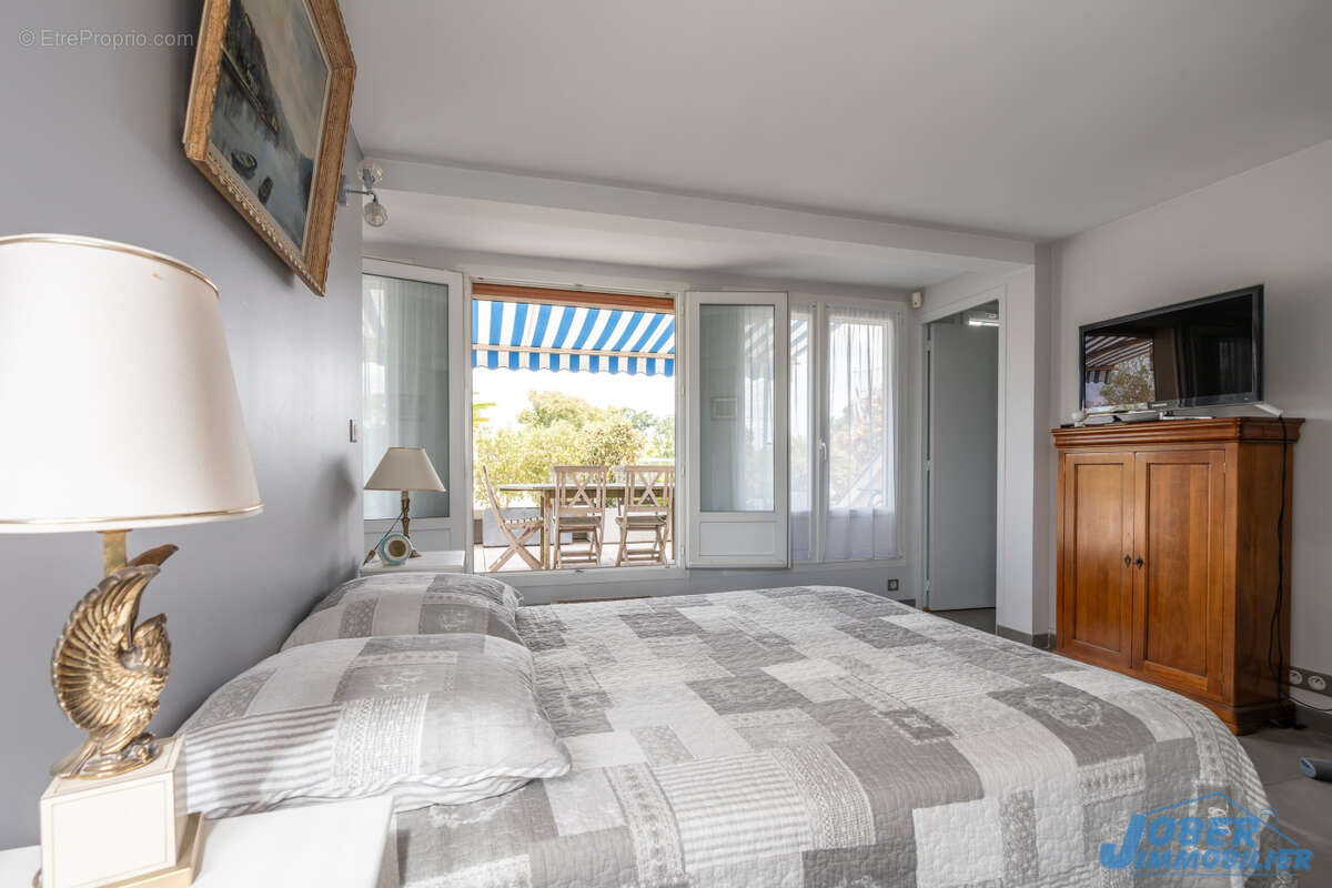 Appartement à NOGENT-SUR-MARNE