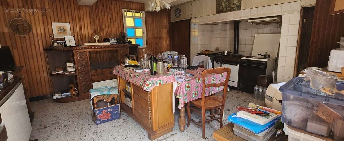 Maison à AVESNES-EN-VAL