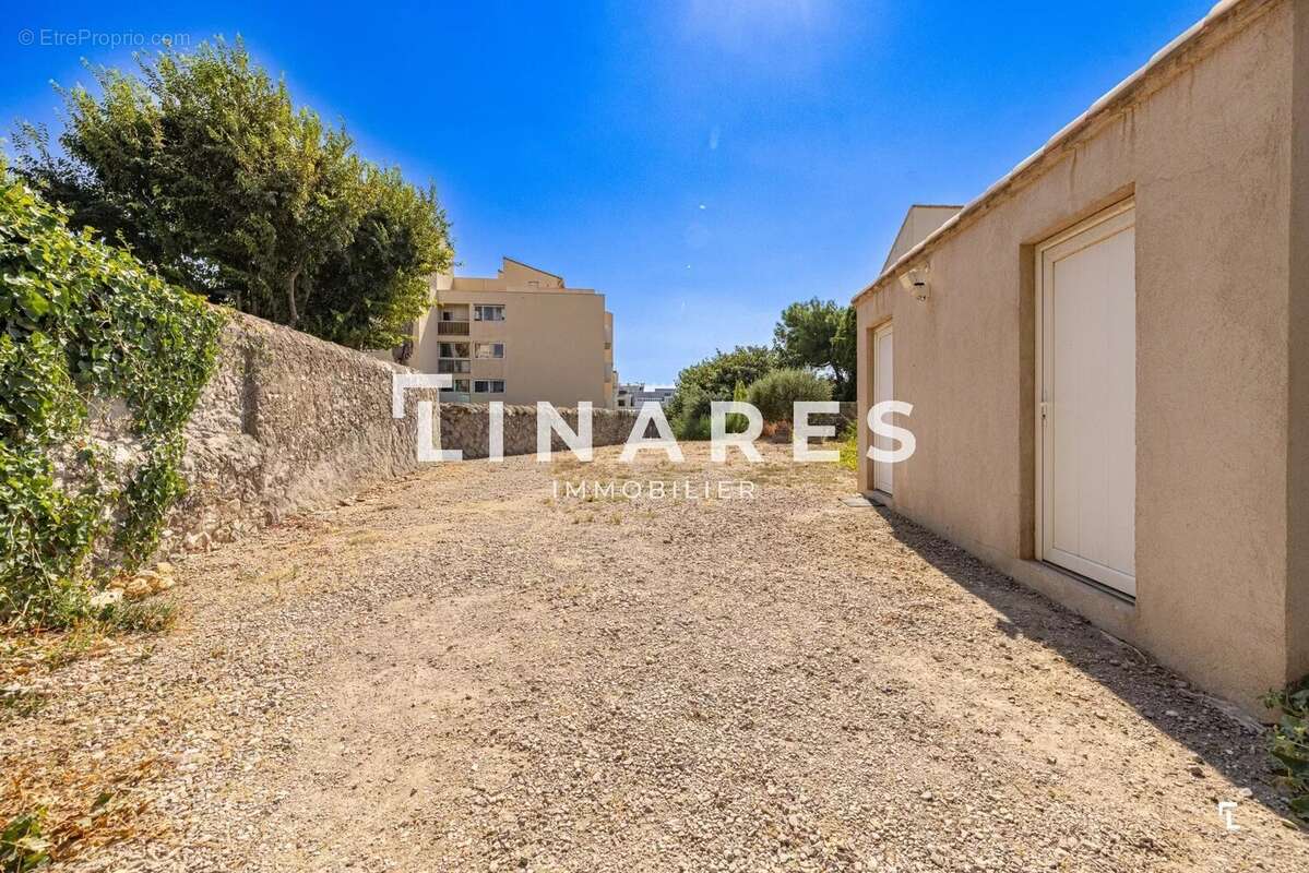 Maison à MARSEILLE-8E