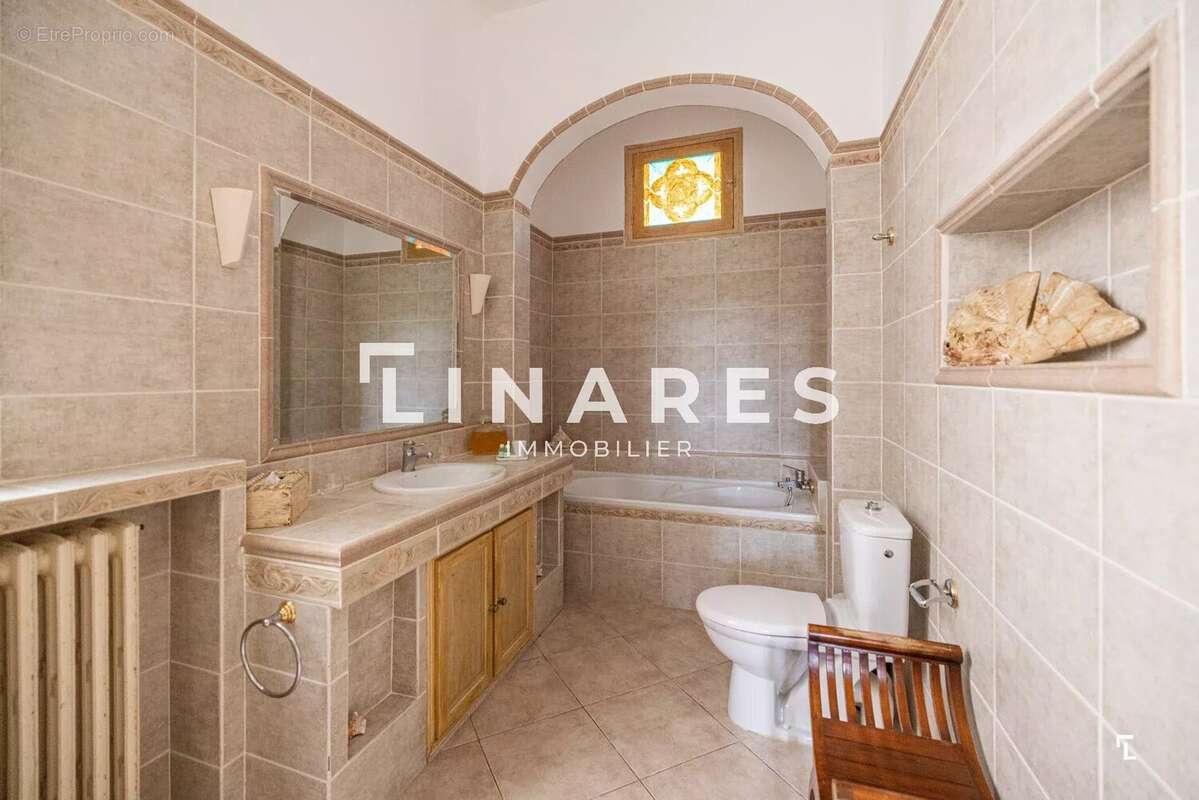 Maison à MARSEILLE-8E