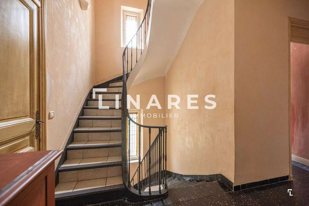 Maison à MARSEILLE-8E