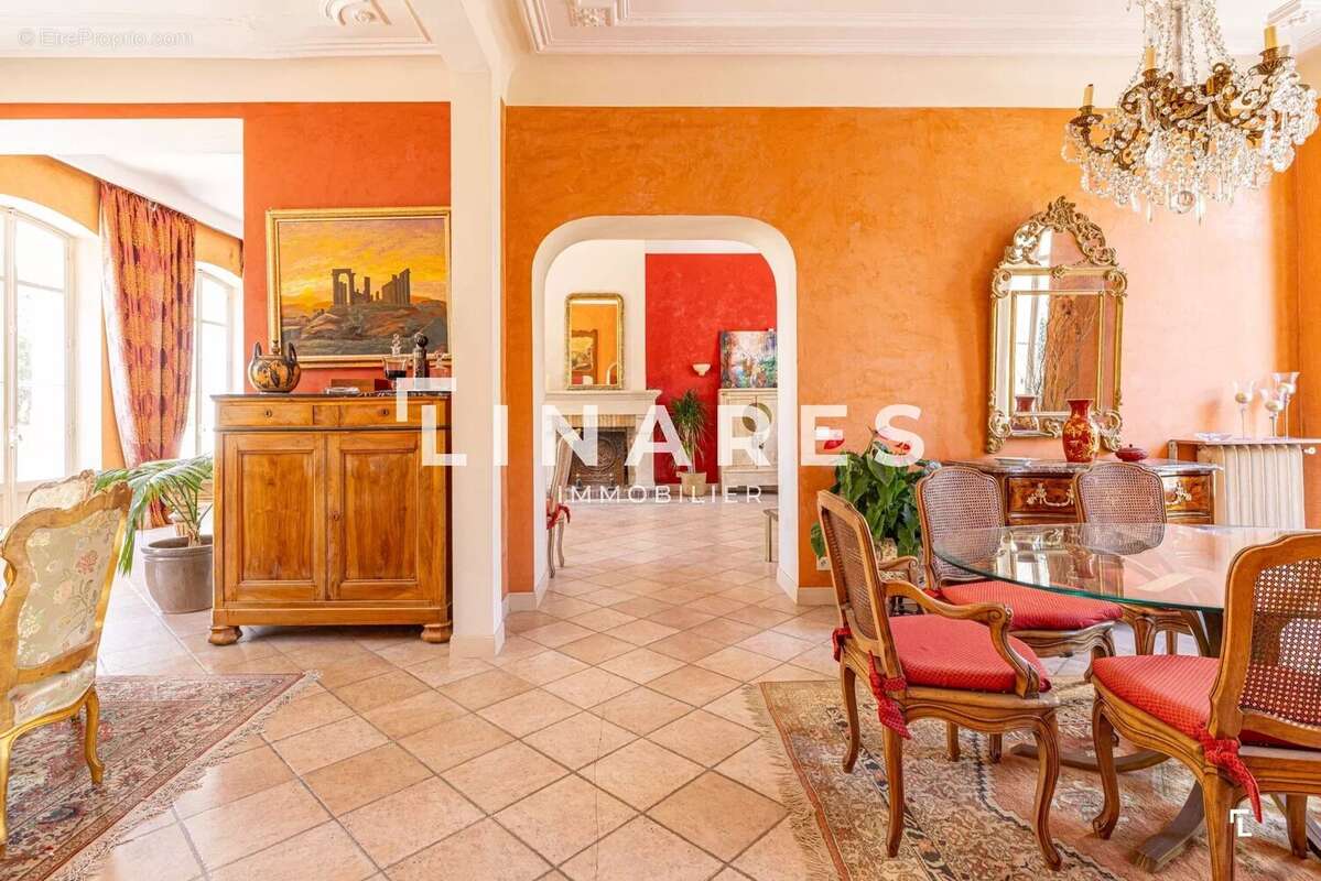 Maison à MARSEILLE-8E