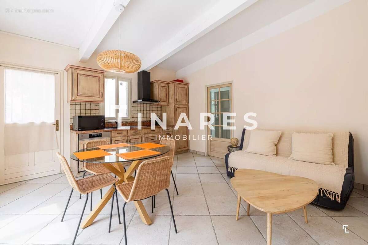 Maison à MARSEILLE-8E