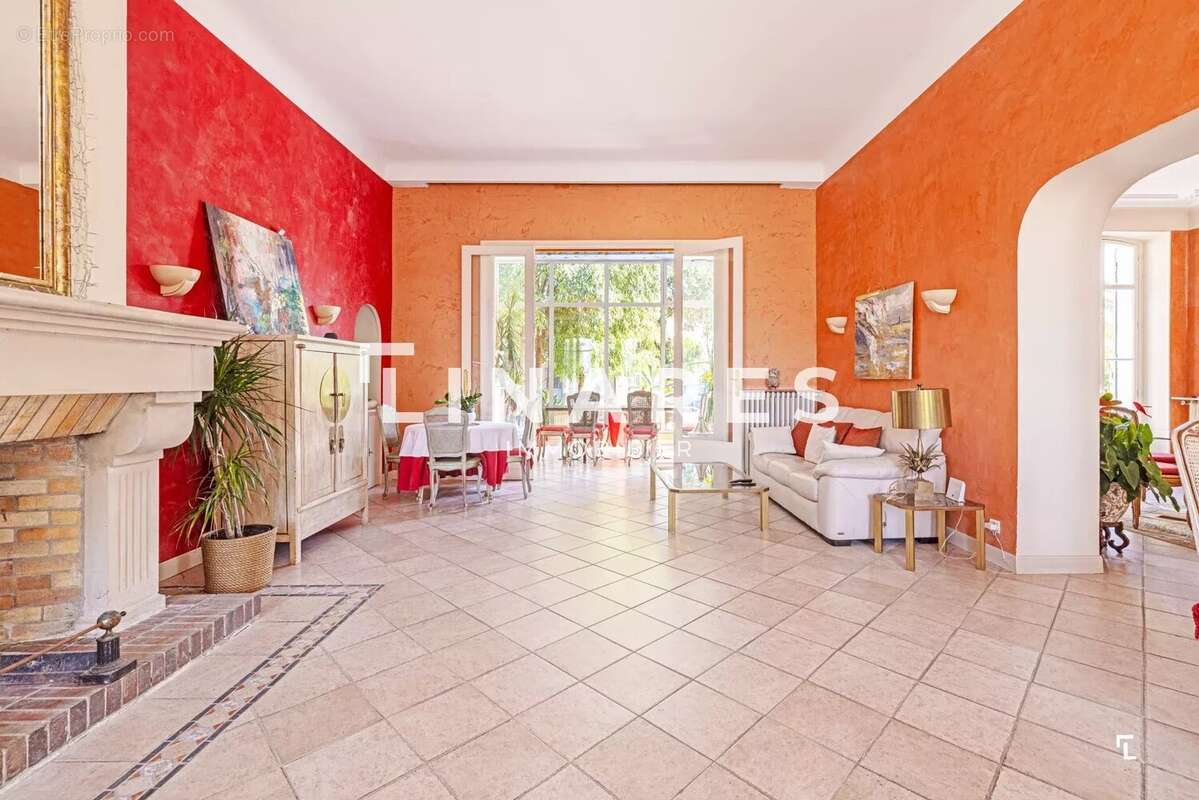 Maison à MARSEILLE-8E