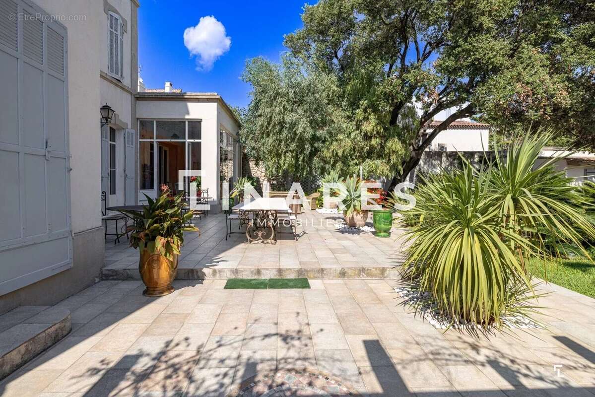 Maison à MARSEILLE-8E