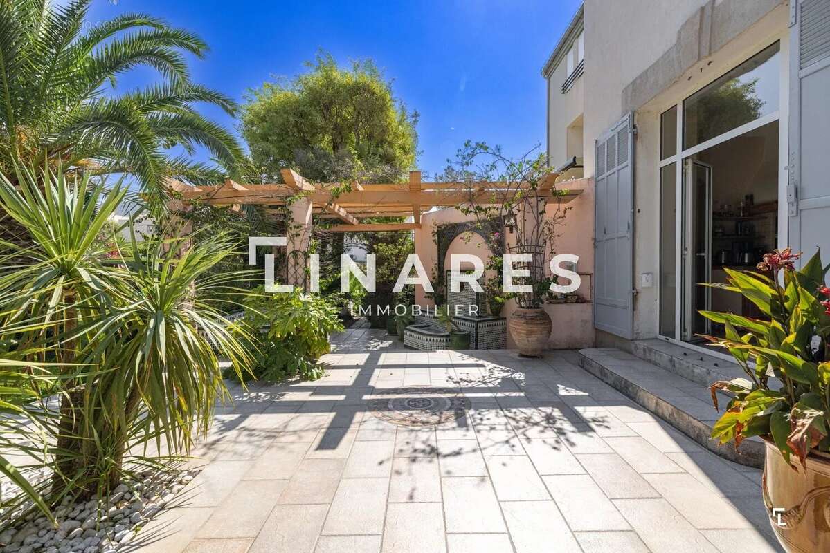 Maison à MARSEILLE-8E