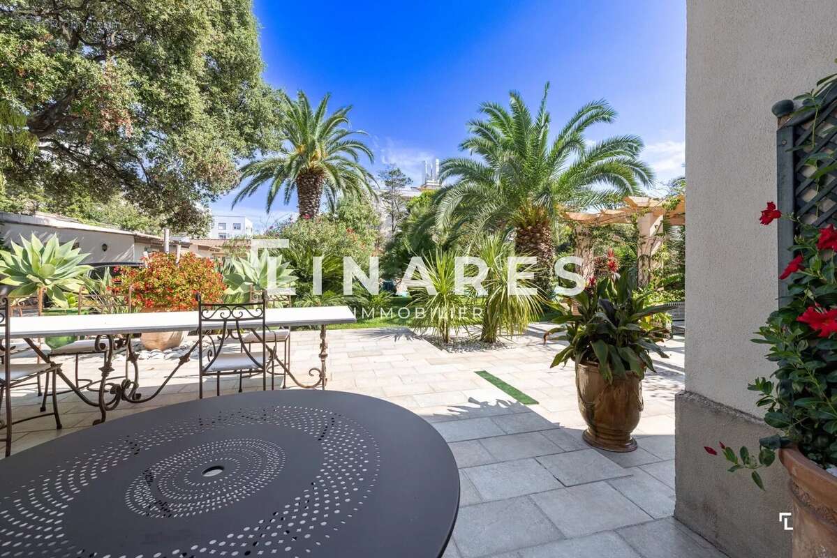 Maison à MARSEILLE-8E