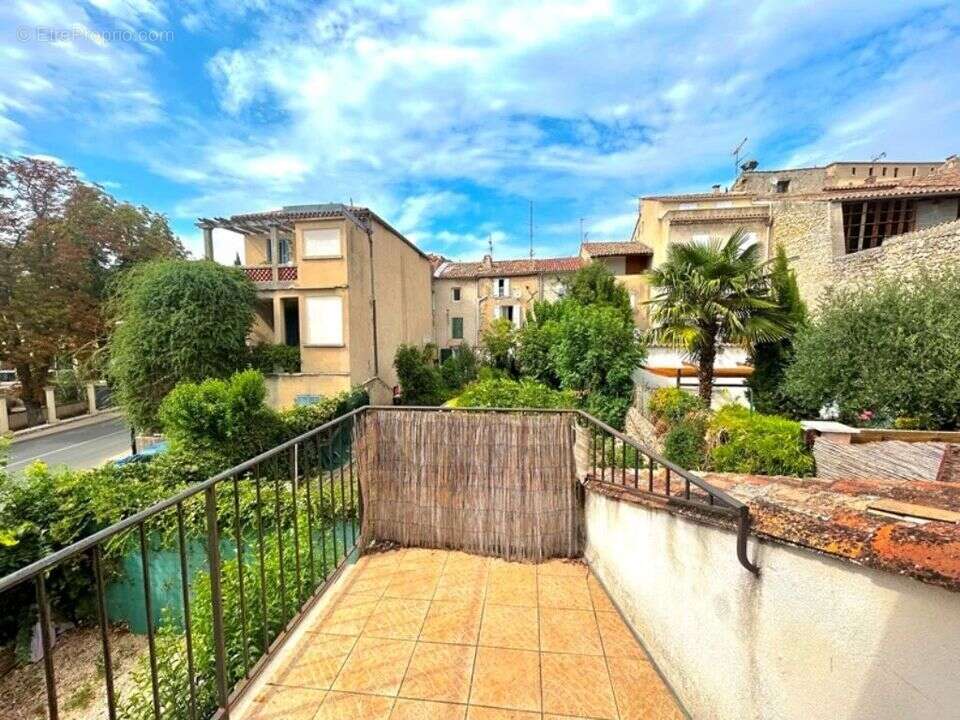 Maison à GREOUX-LES-BAINS