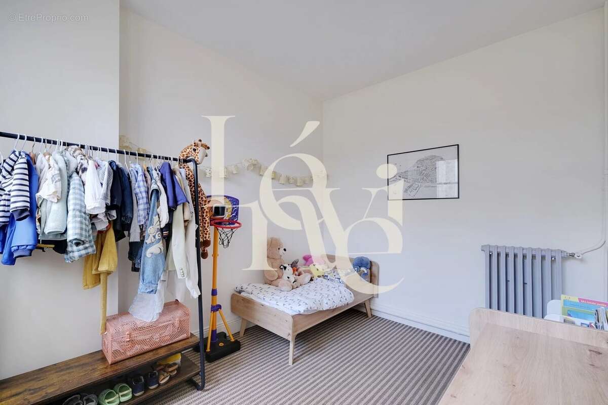 Appartement à PARIS-5E