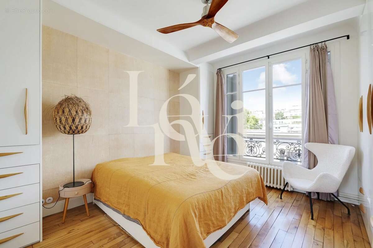 Appartement à PARIS-5E