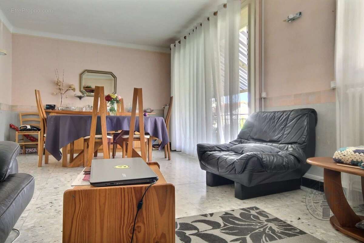 Maison à ORMESSON-SUR-MARNE