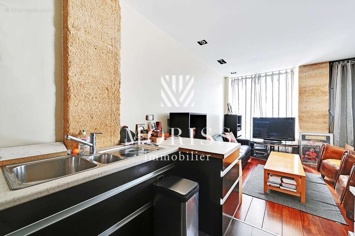 Appartement à PARIS-11E