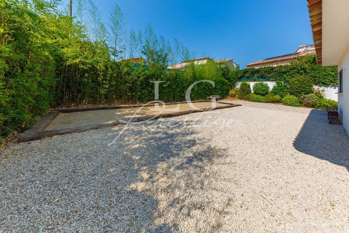 Maison à MANDELIEU-LA-NAPOULE