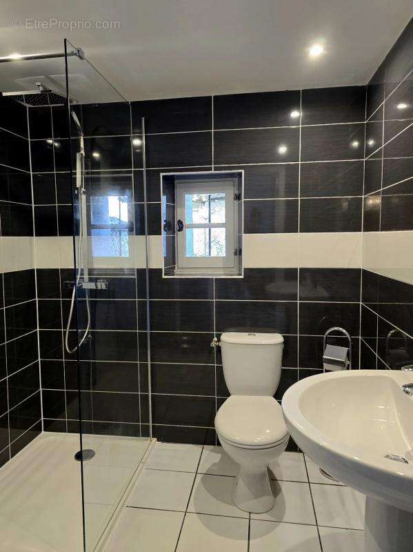 Maison à VILLETOUREIX