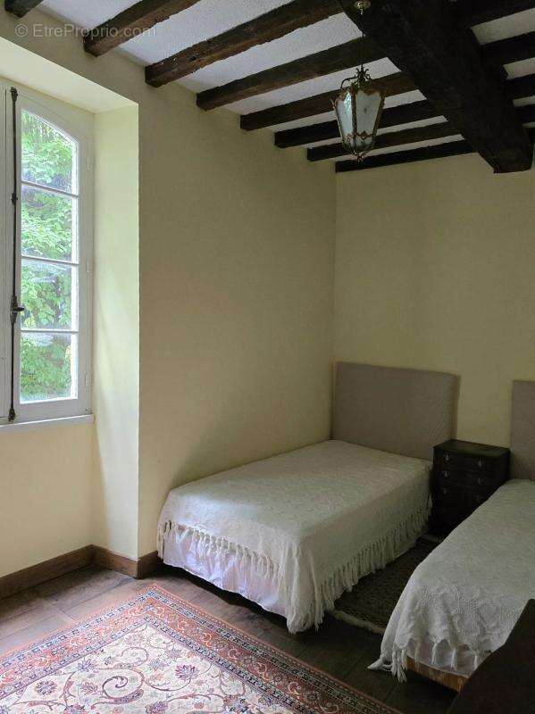 Maison à VILLETOUREIX