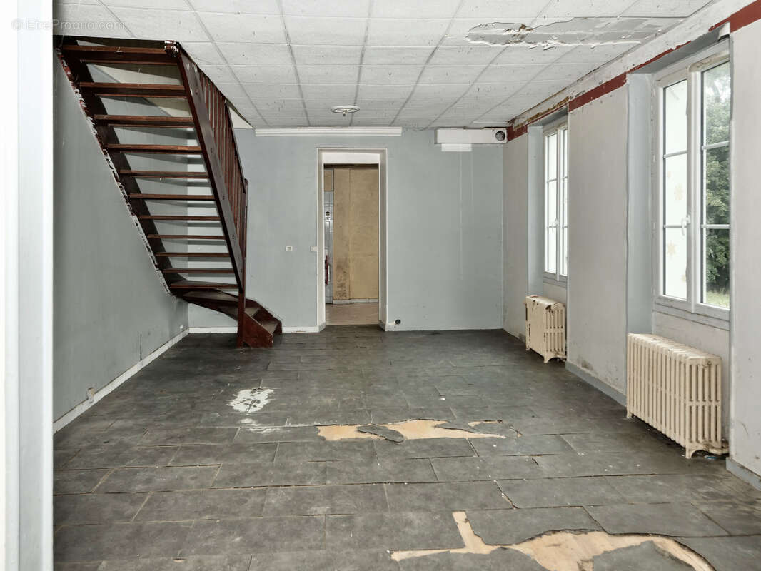 Maison à LE CHATELET-EN-BRIE