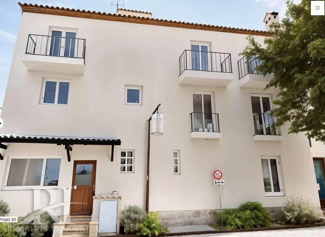 Appartement à MANDELIEU-LA-NAPOULE