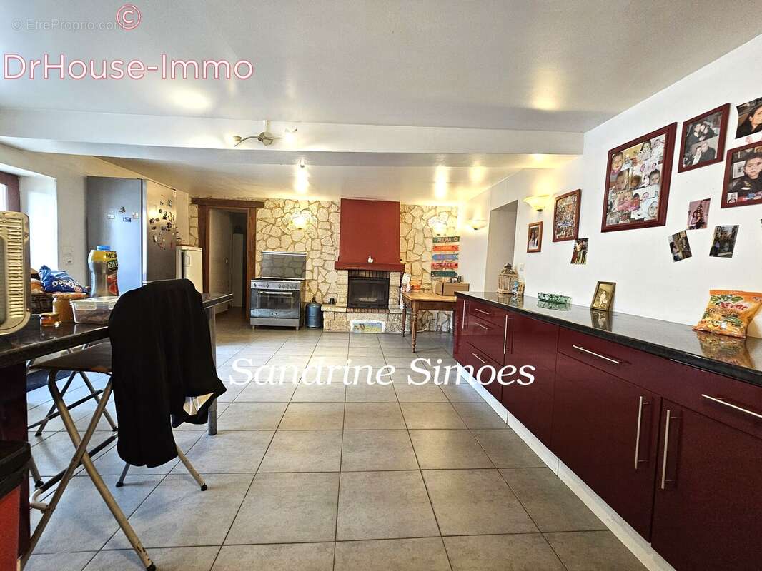 Maison à LA TRIMOUILLE